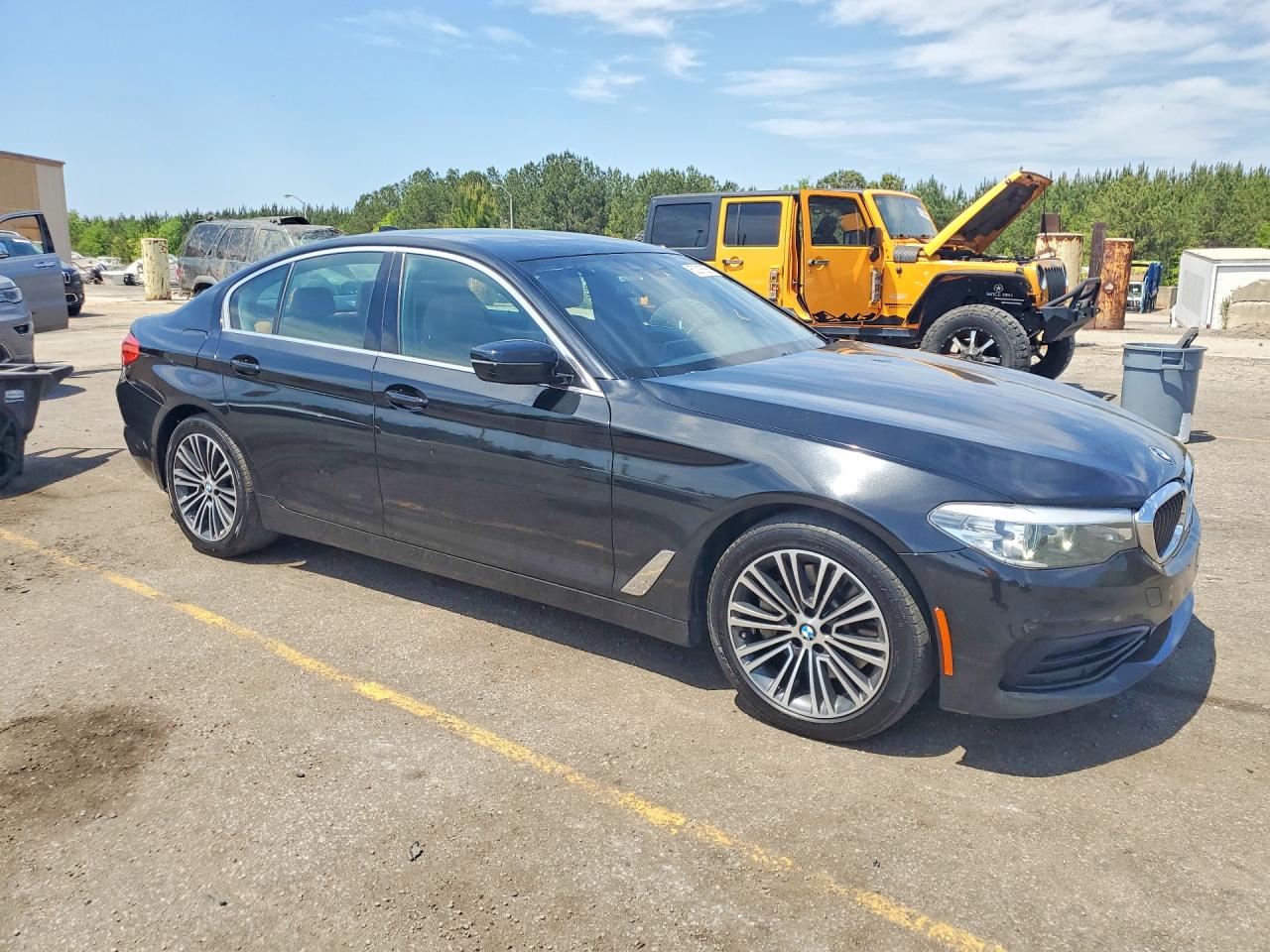 BMW 5 Series Xi