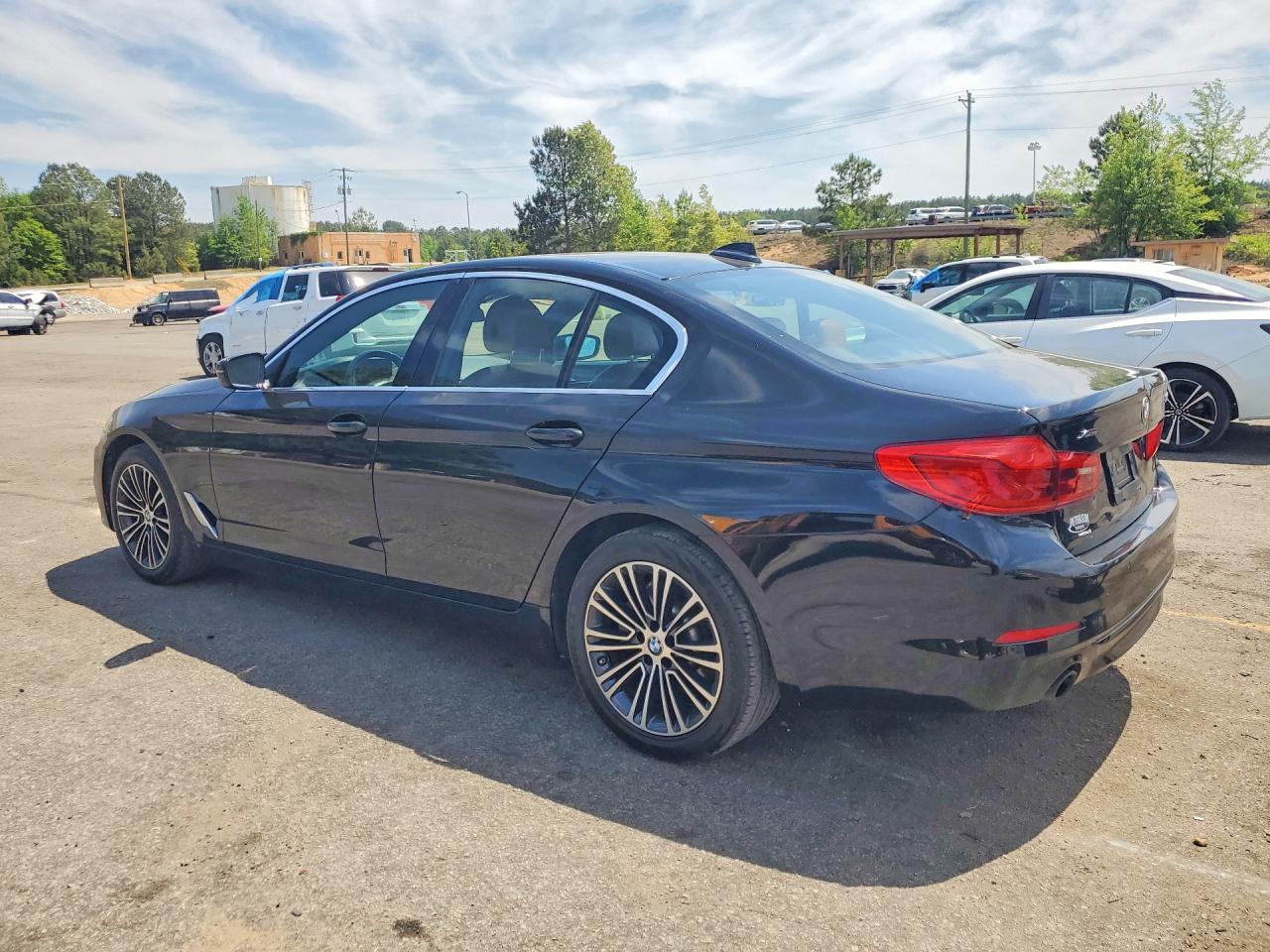 BMW 5 Series Xi