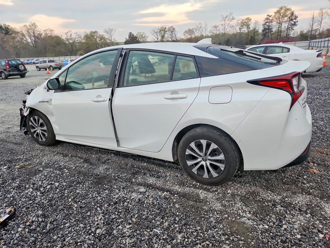 Toyota Prius Xle Awd-e