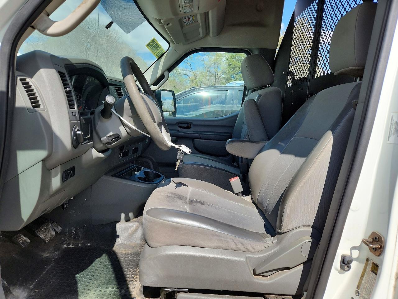 Nissan Nv 2500 Hd Sl