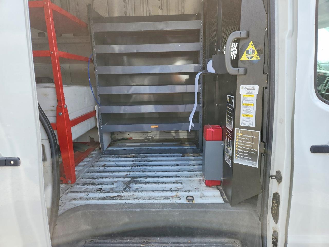 Nissan Nv 2500 Hd Sl