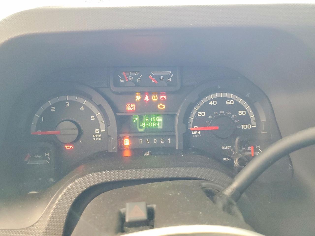 Ford Econoline E250 Van