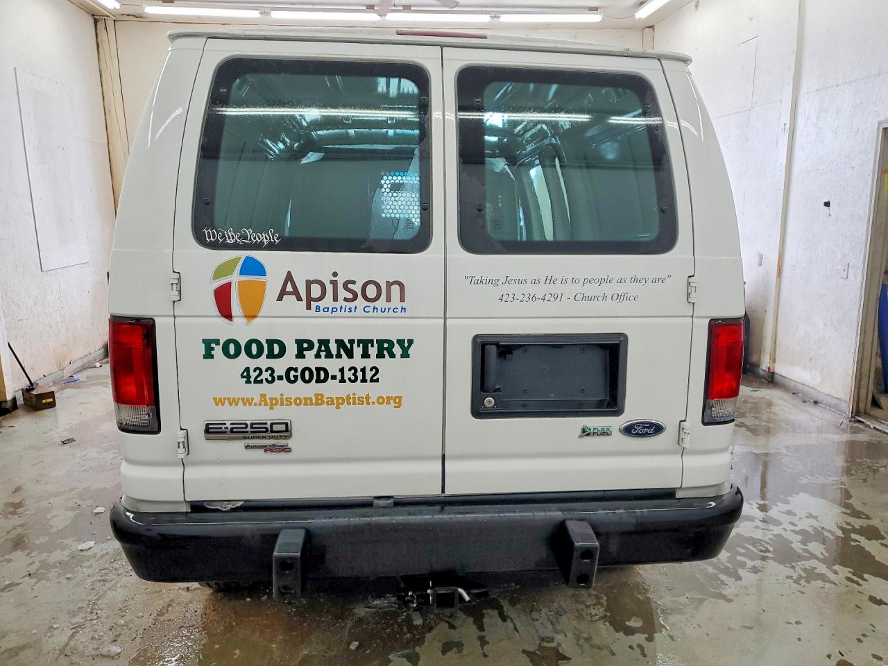Ford Econoline E250 Van