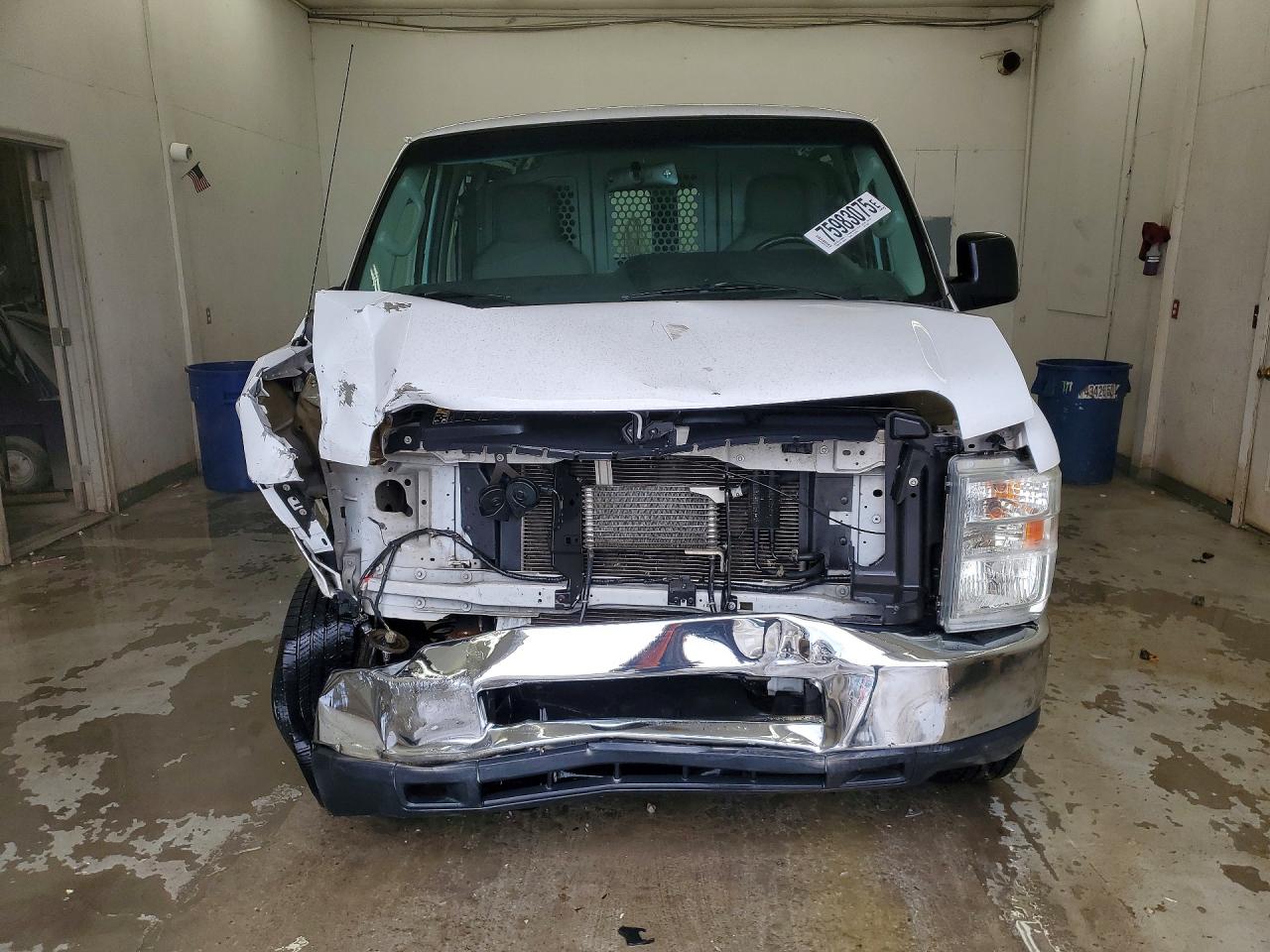 Ford Econoline E250 Van
