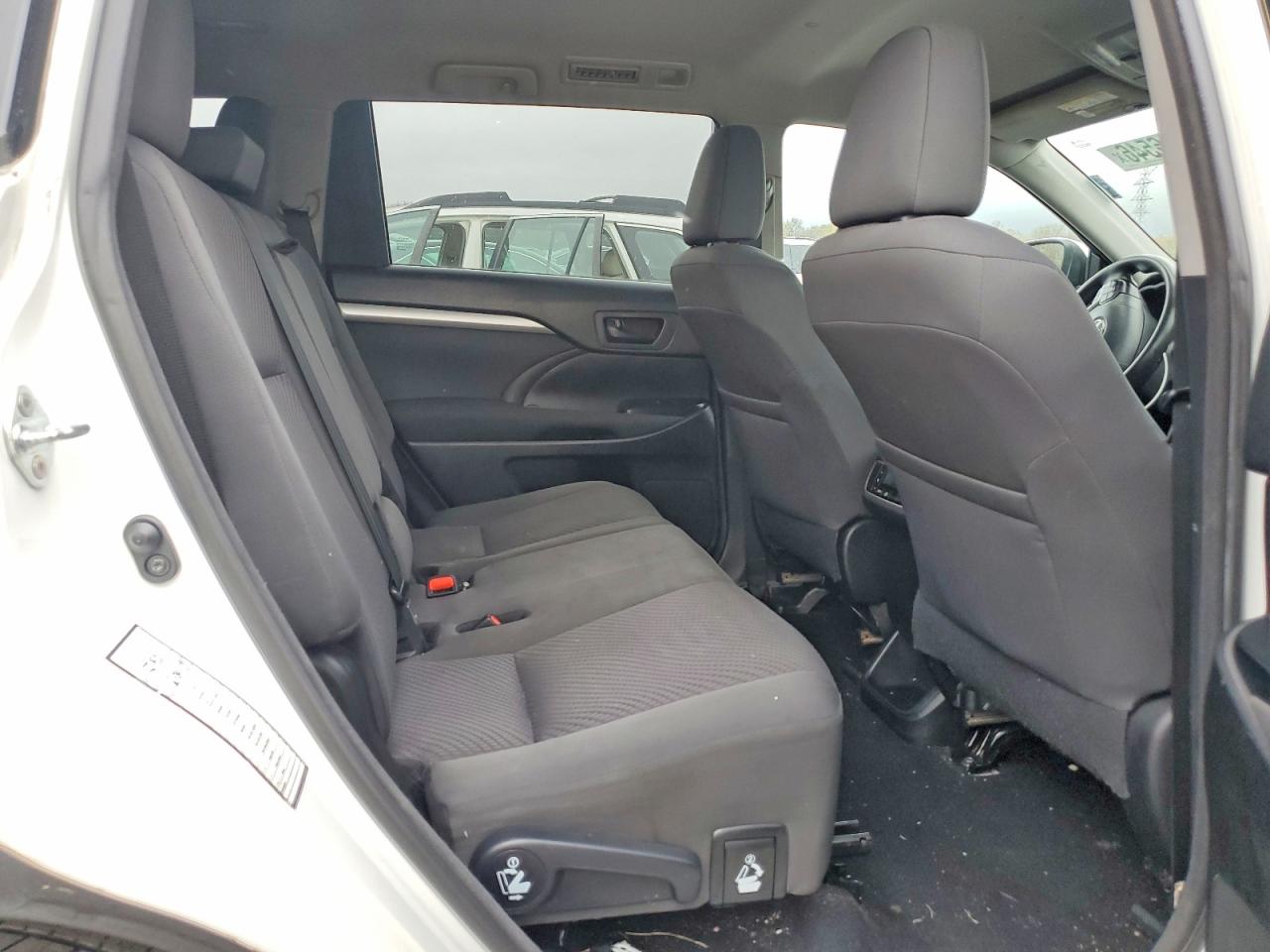 Toyota Highlander Le