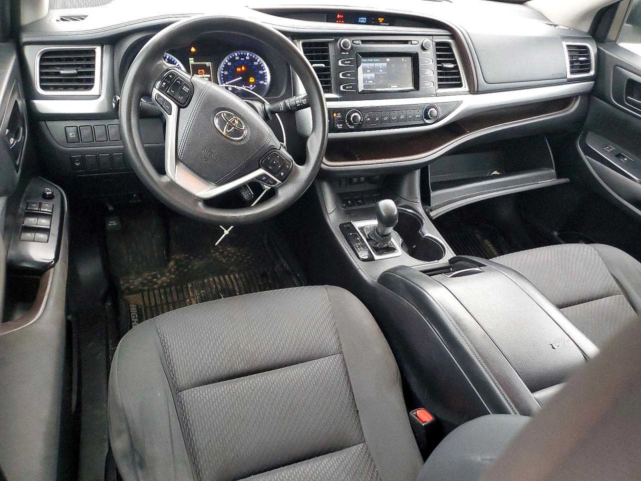 Toyota Highlander Le