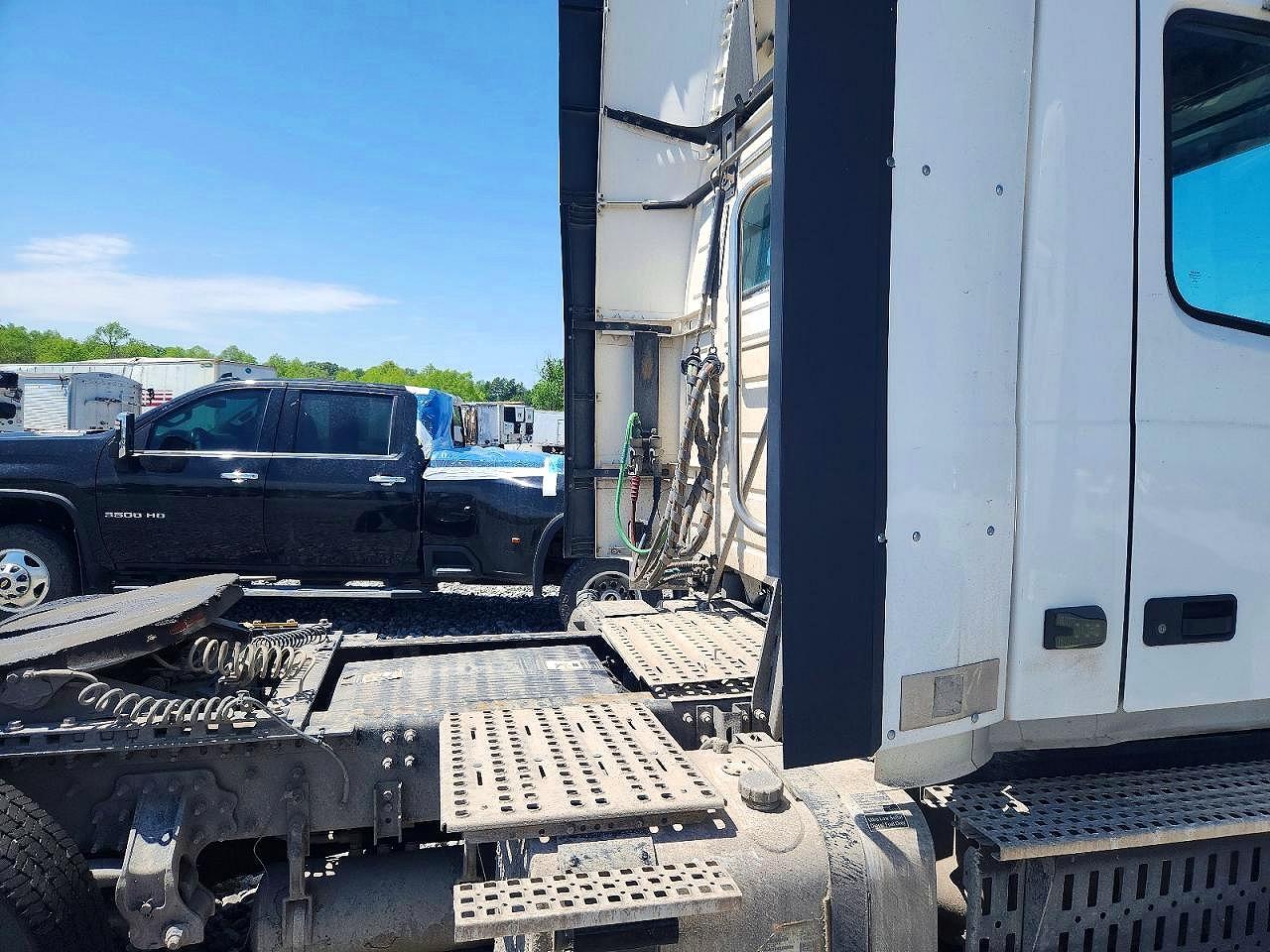 Volvo Vnl
