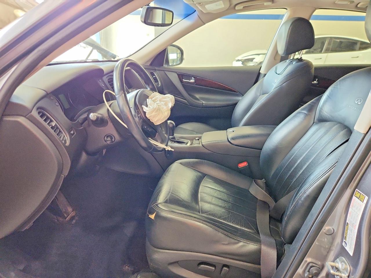 INFINITI Ex Base