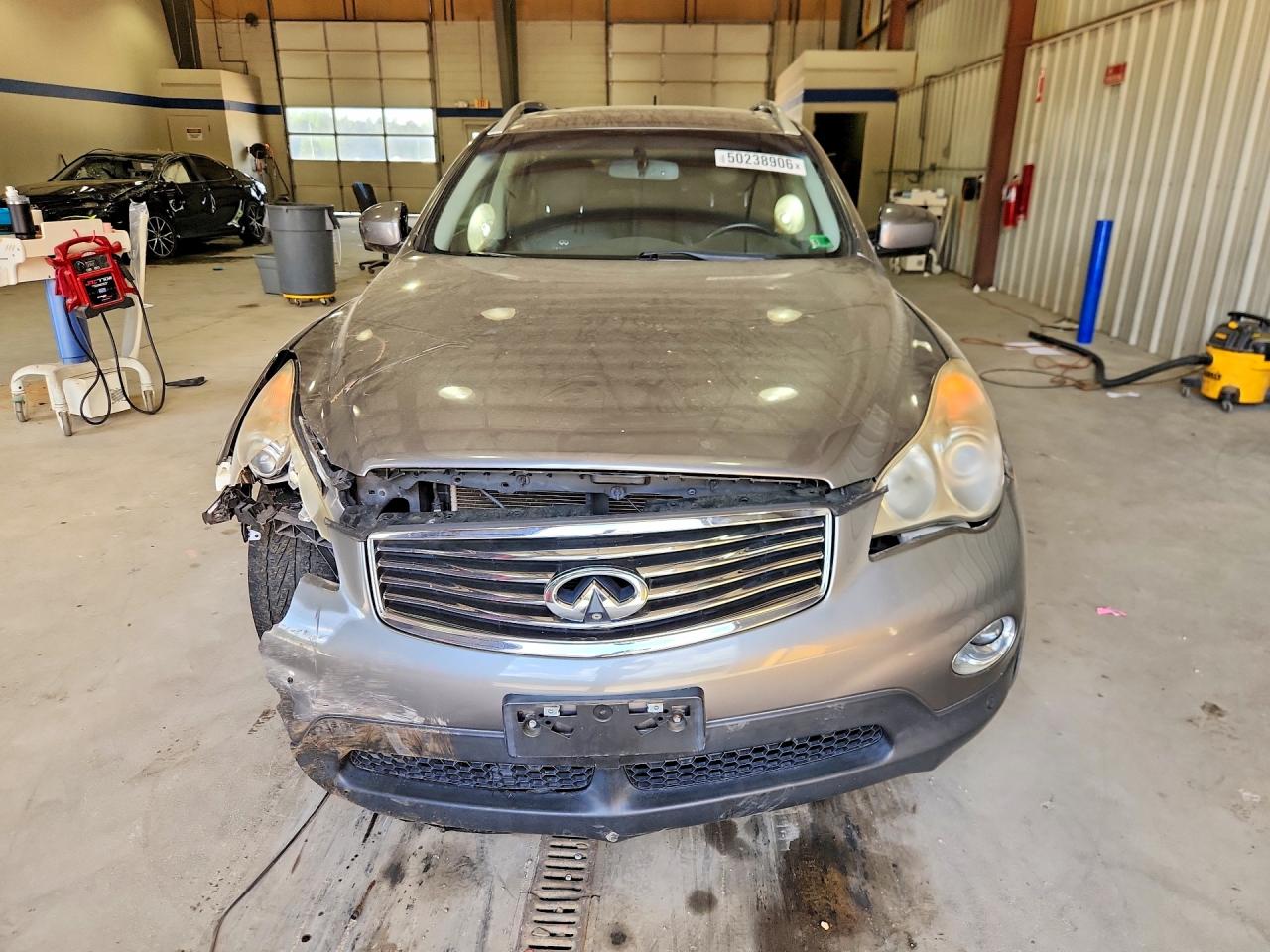 INFINITI Ex Base