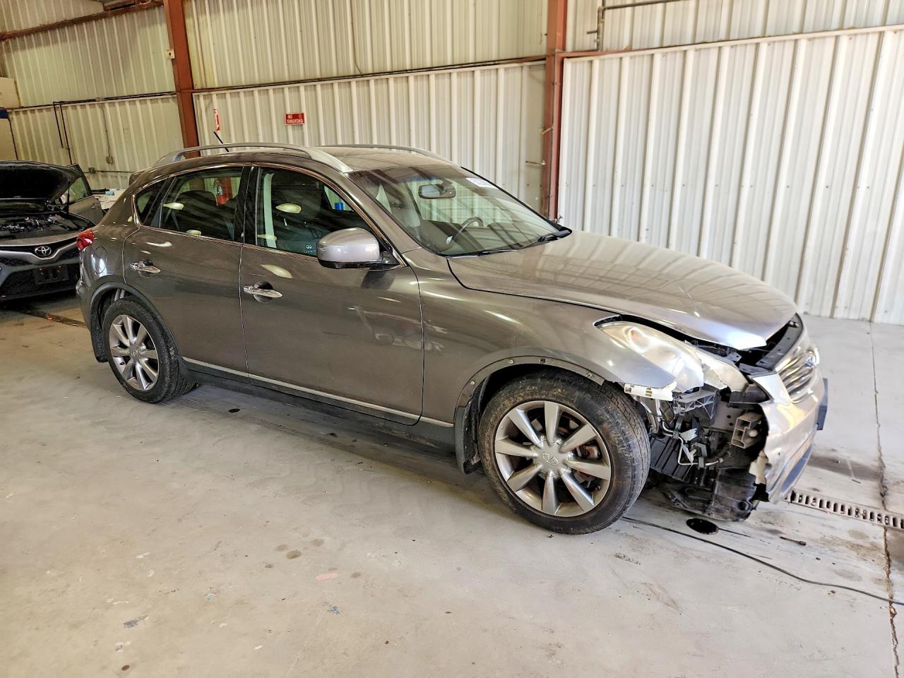 INFINITI Ex Base