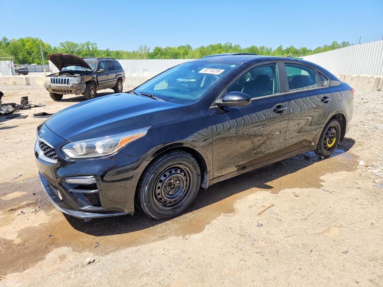 Salvage Kia Forte Image