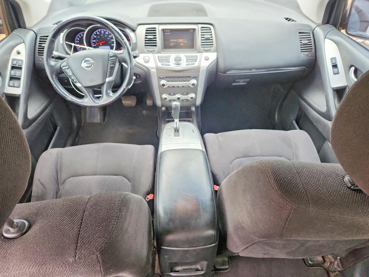Nissan Murano S