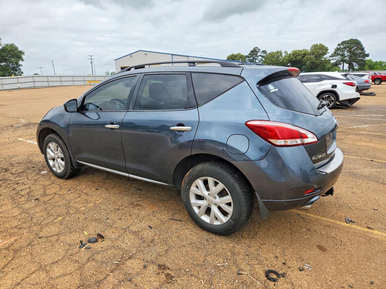 Nissan Murano S