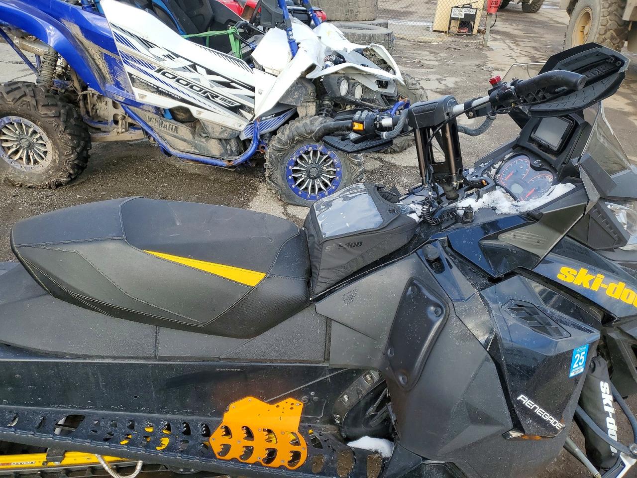 Ski-doo Ski doo