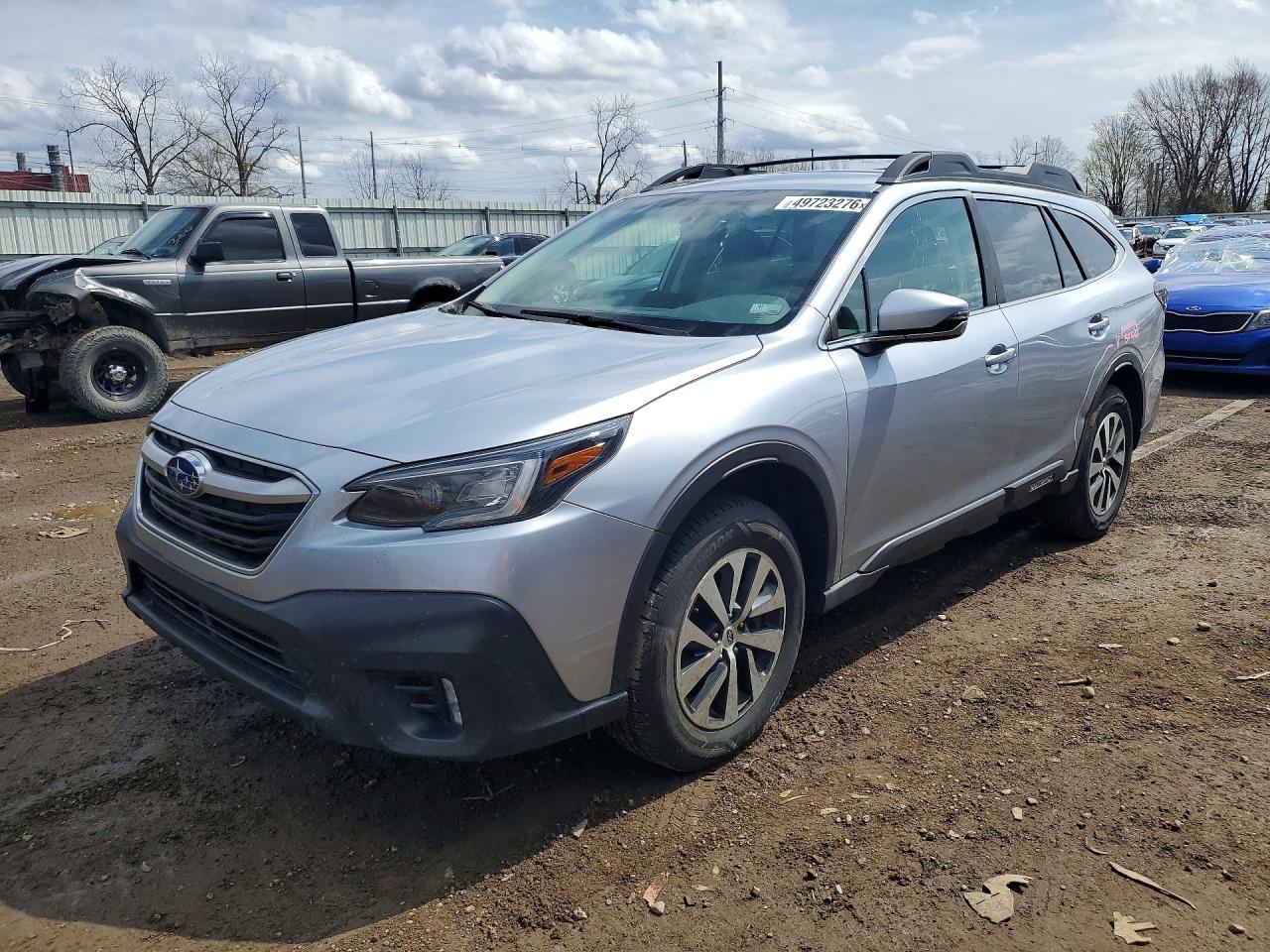 Salvage Subaru Outback Image