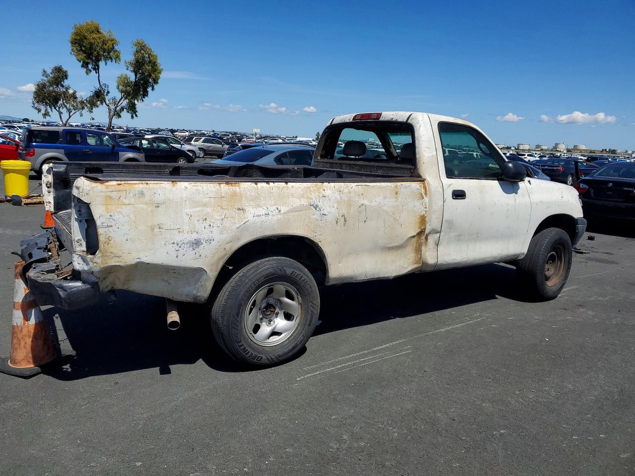 Toyota Tundra Base