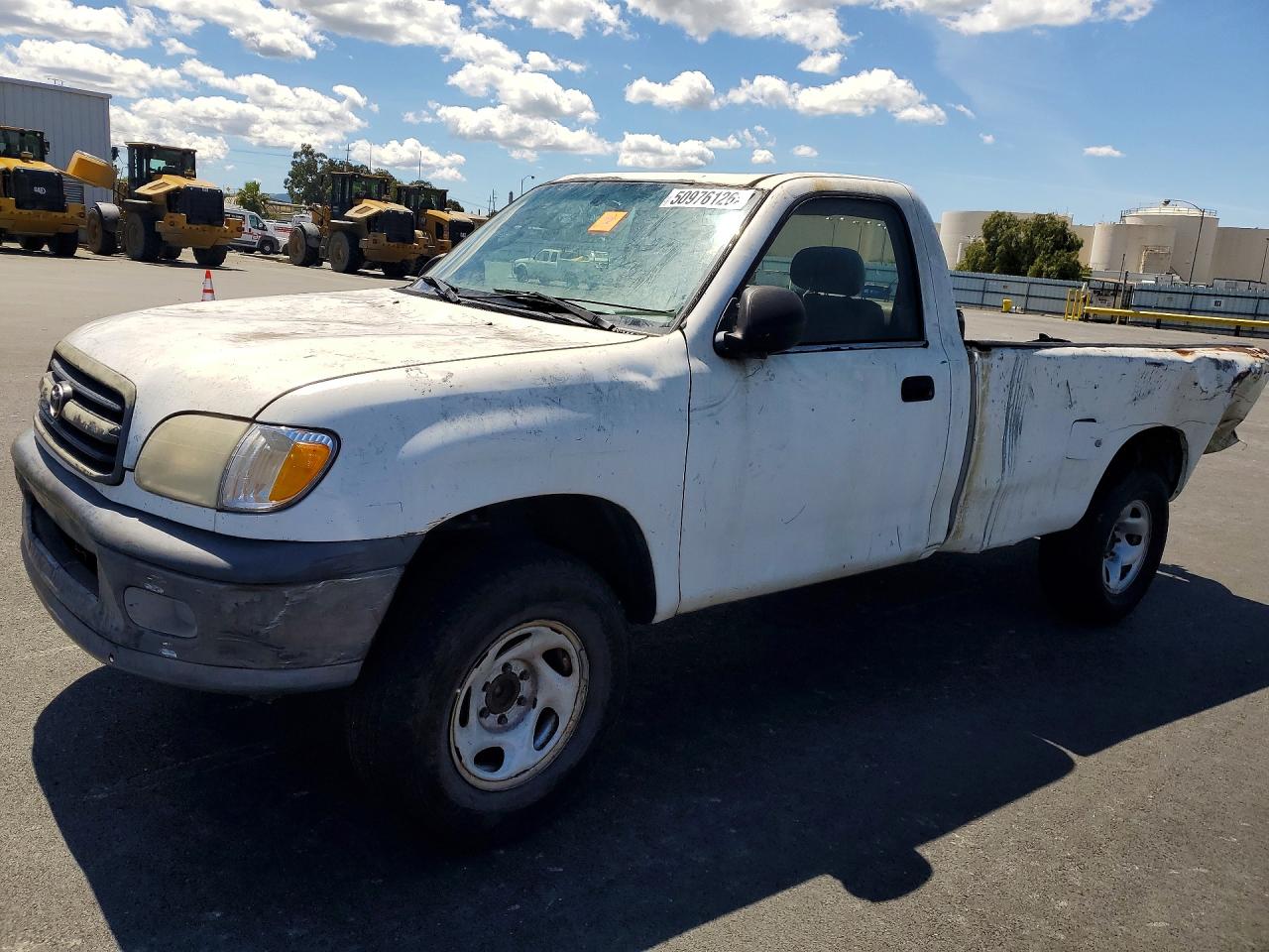 Salvage Toyota Tundra Image