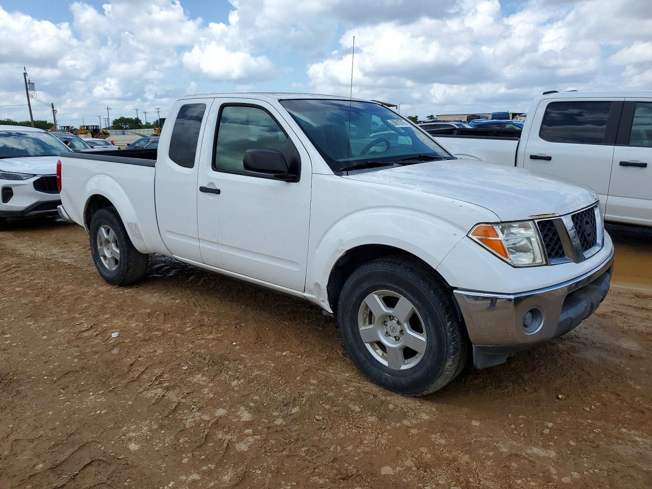 Nissan Frontier Se V6