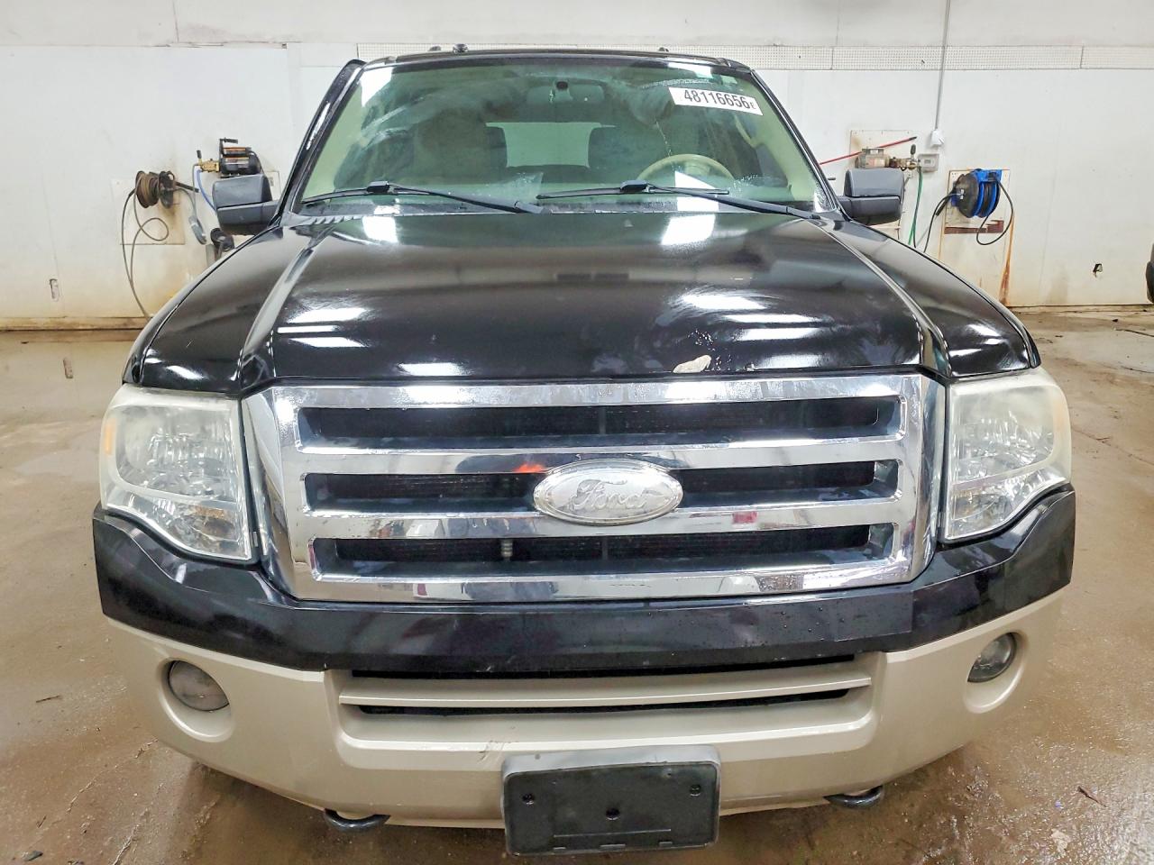 Ford Expedition El Eddie Bauer