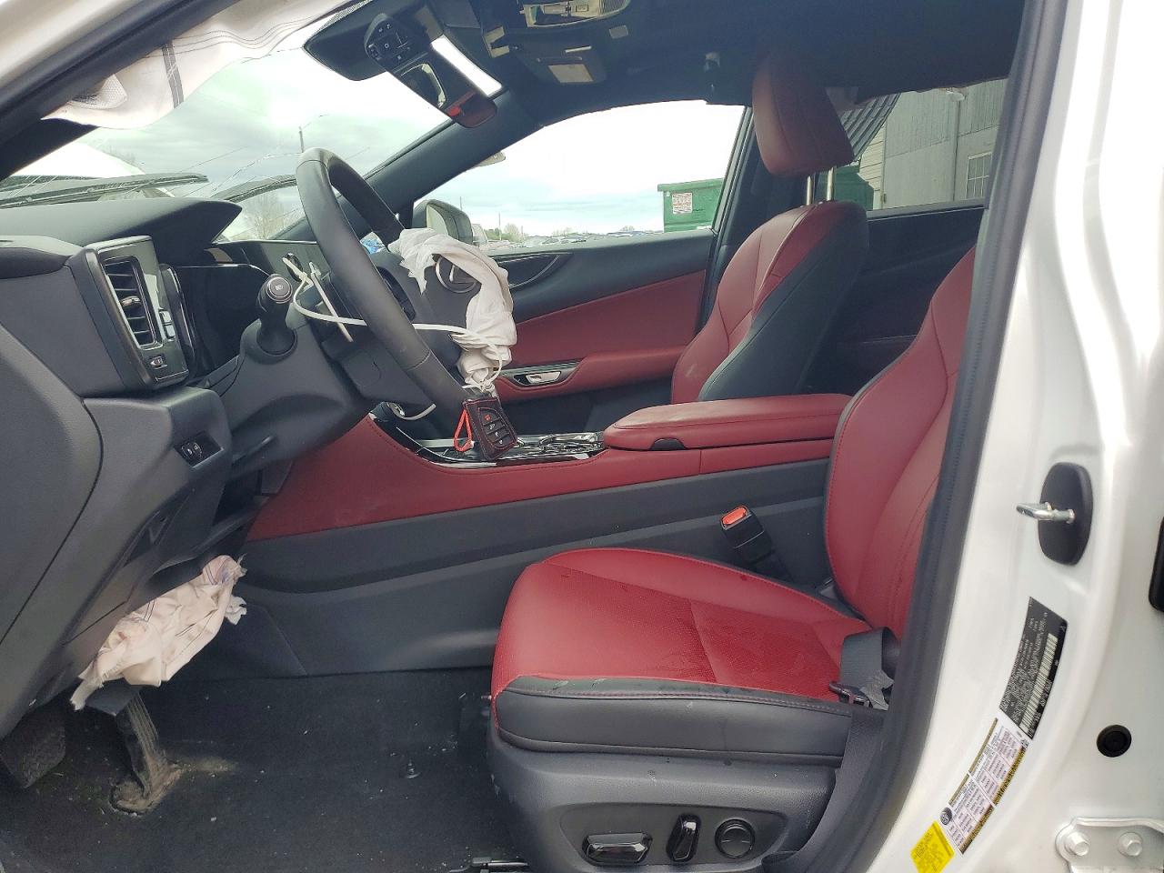 Lexus NX Base