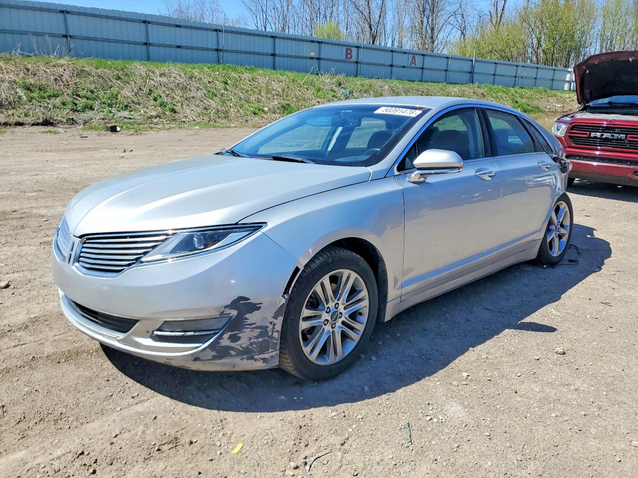 Salvage Lincoln MKZ Image