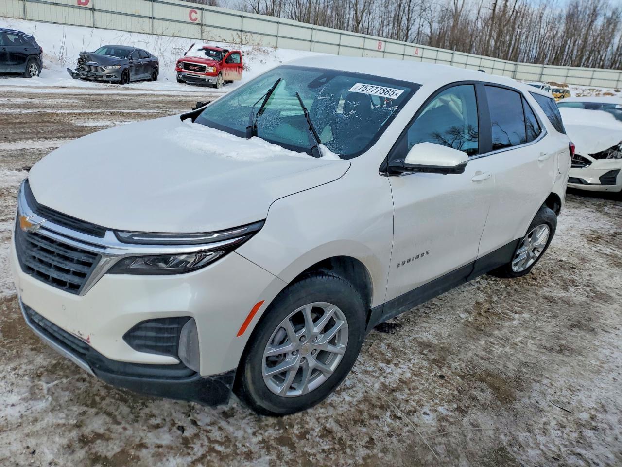 Salvage Chevrolet Equinox Image