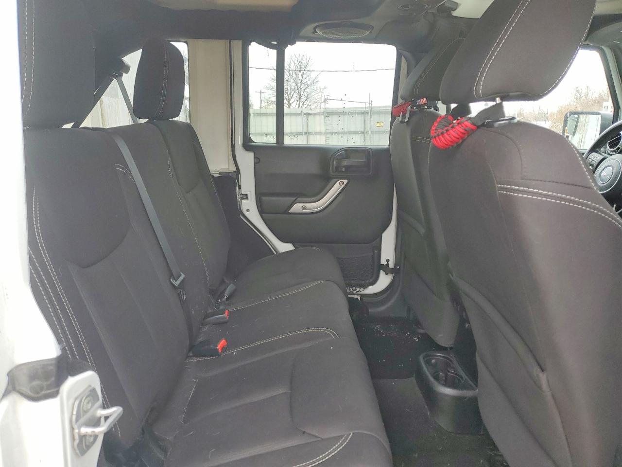 Jeep Wrangler Sahara