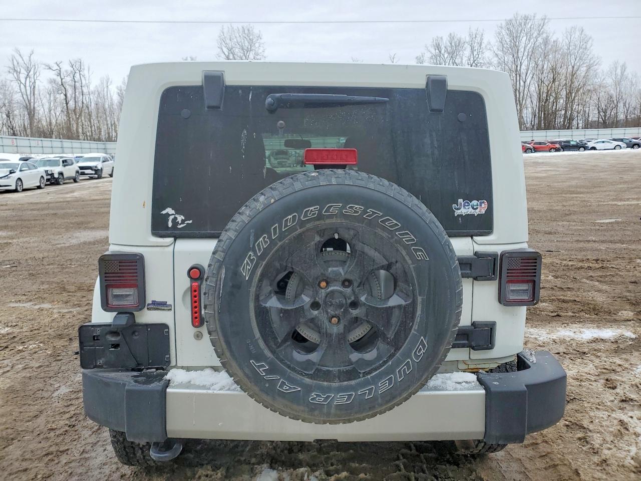 Jeep Wrangler Sahara