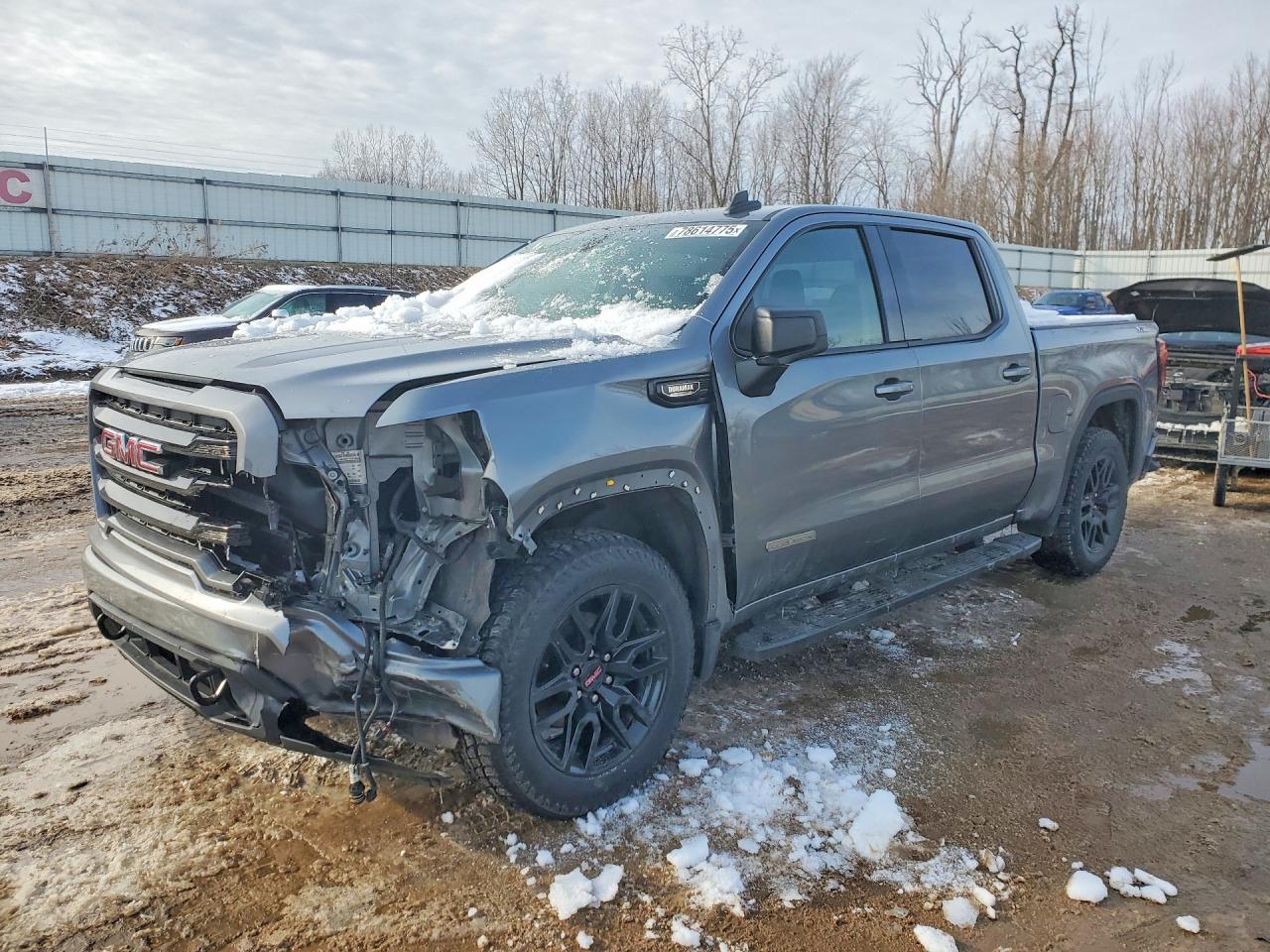 Salvage GMC Sierra Image