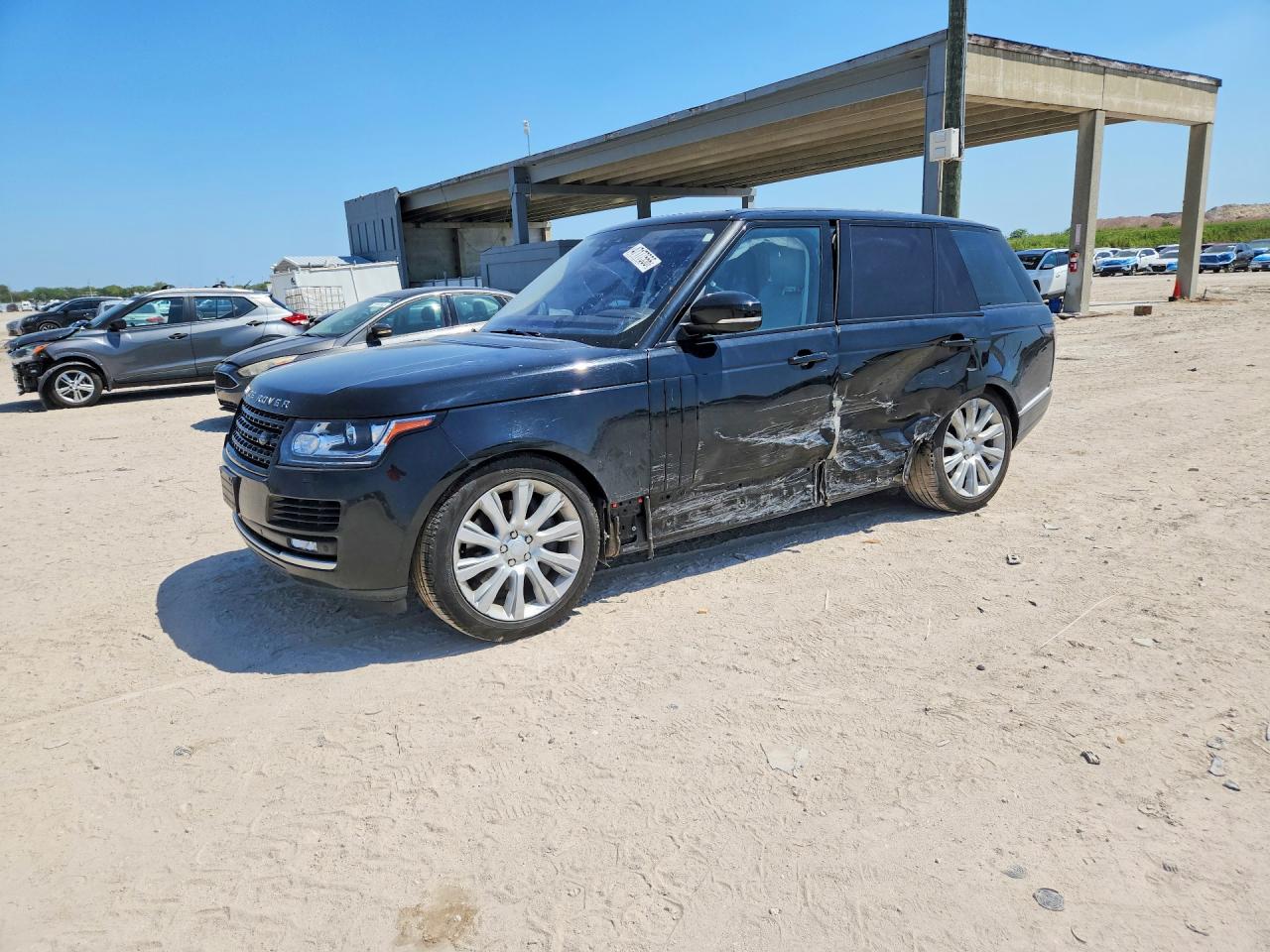 Salvage Land Rover Range Rover Image