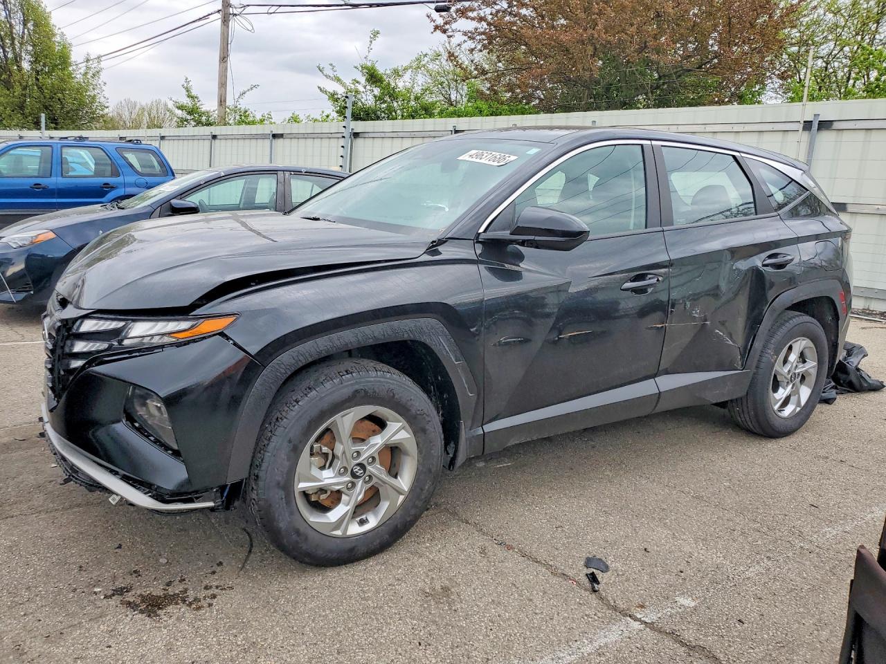 Salvage Hyundai TUCSON Image
