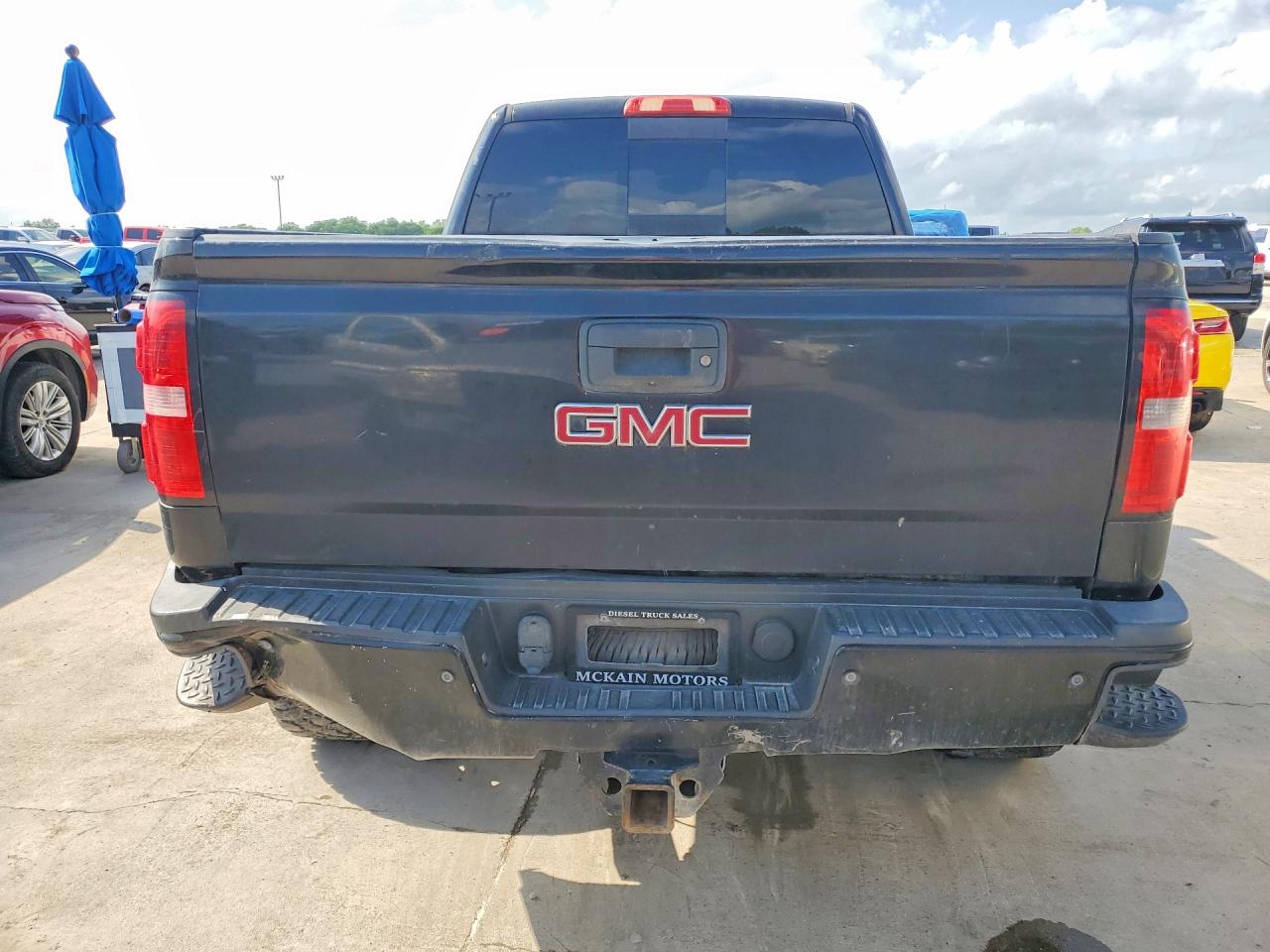 GMC Sierra K2500 Denali