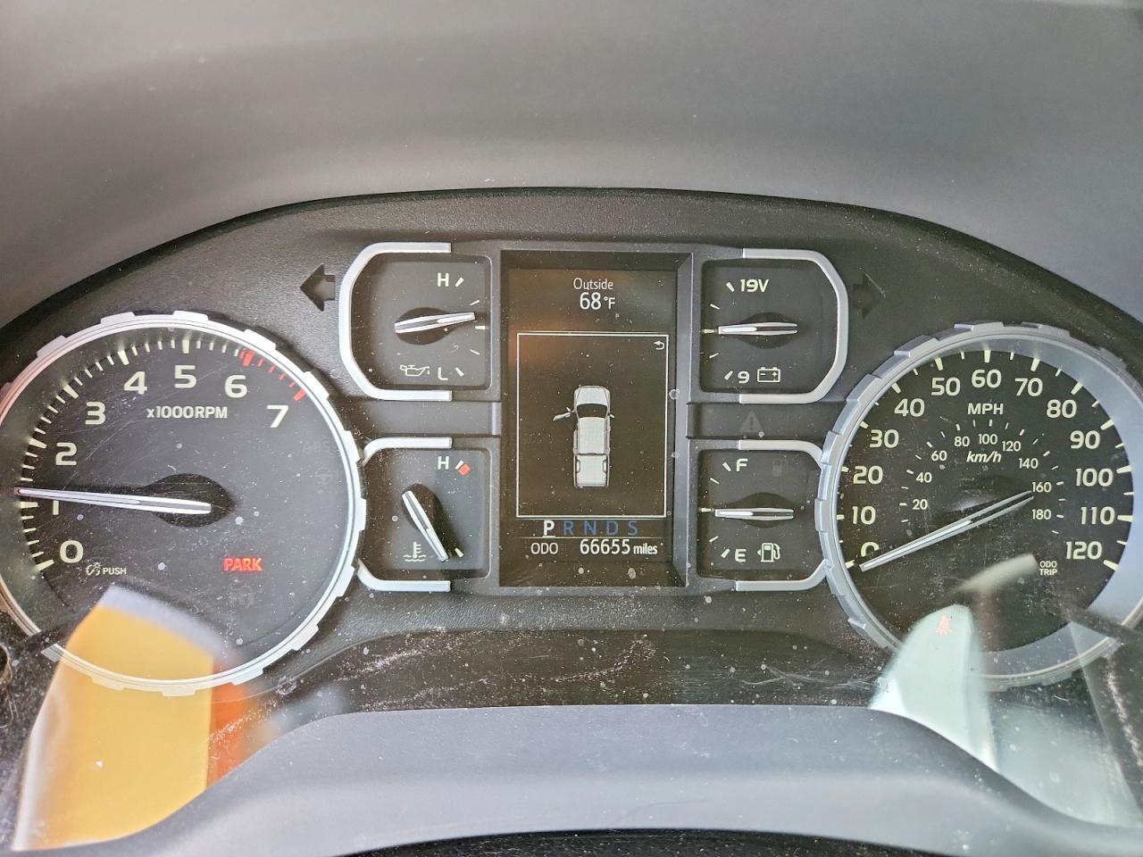 Toyota Tundra Sr5