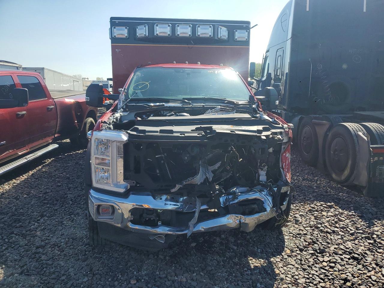 Ford F-550 Super Duty