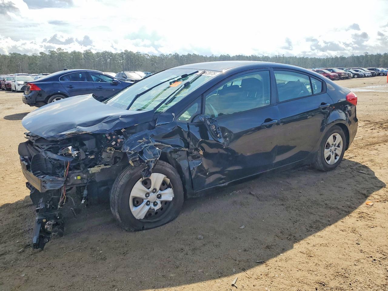Salvage Kia Forte Image