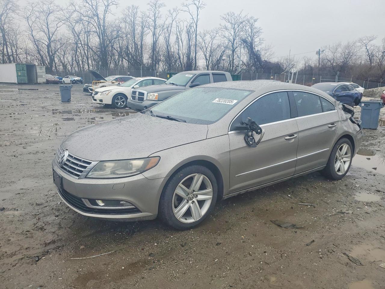 Salvage Volkswagen CC Image