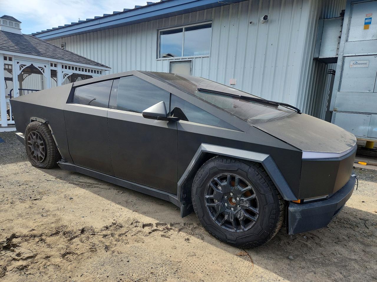 Tesla Cybertruck