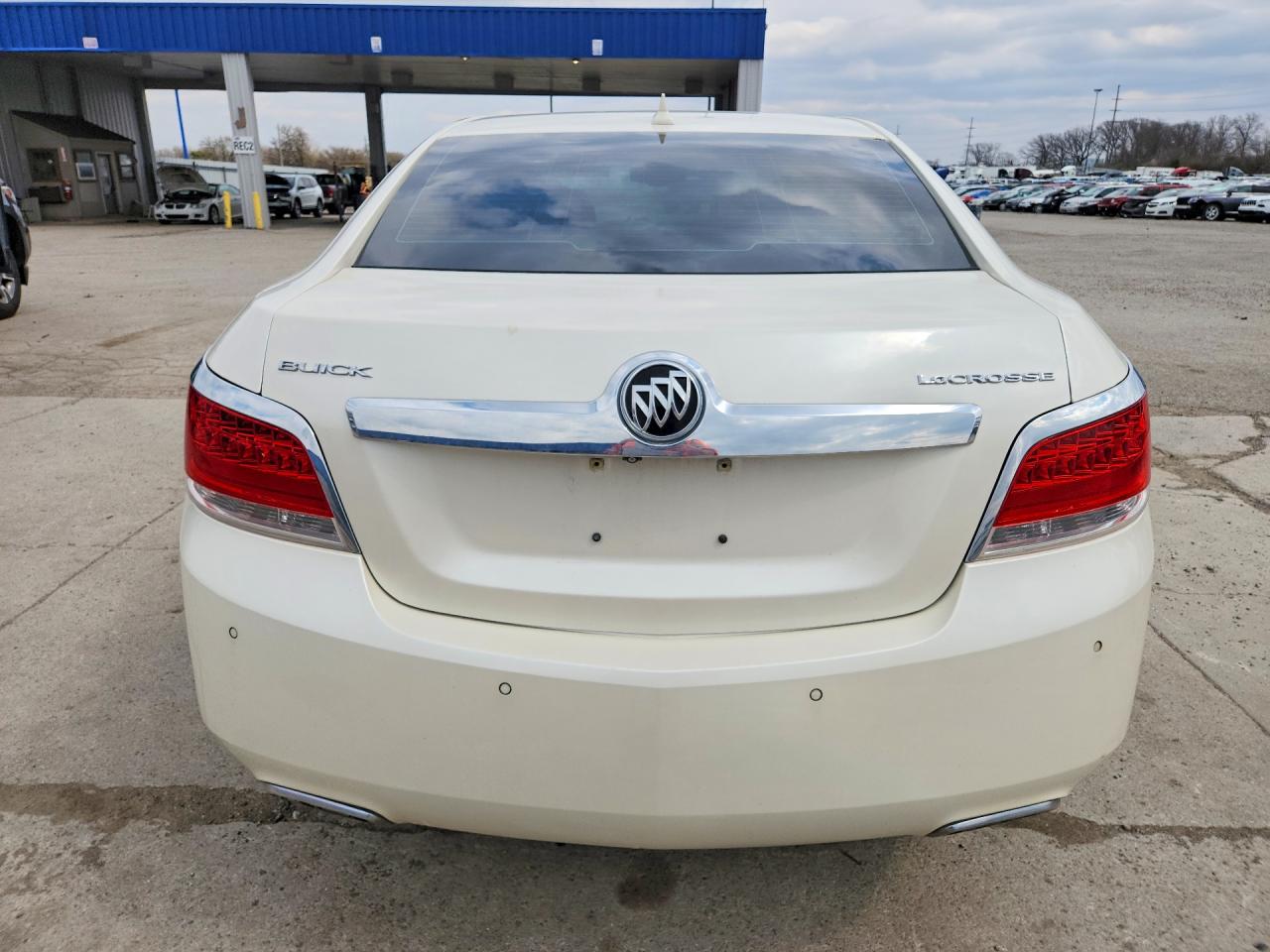 Buick LaCrosse Touring