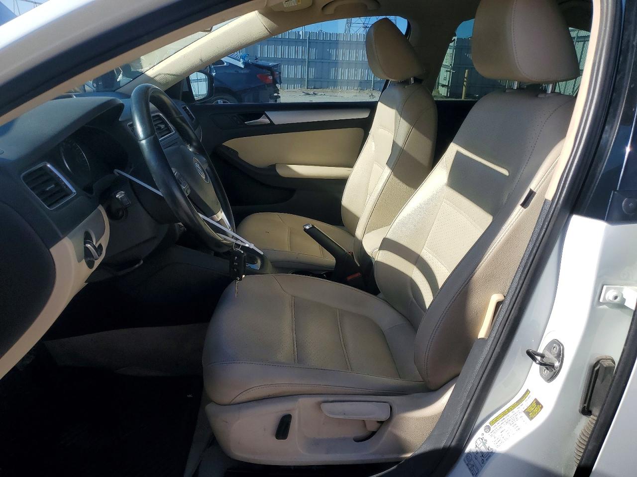 Volkswagen Jetta Se