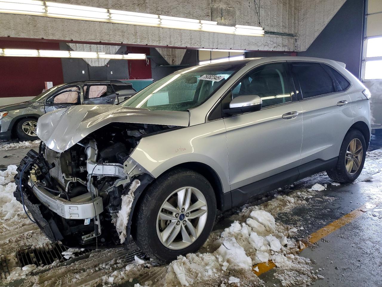 Salvage Ford Edge Image
