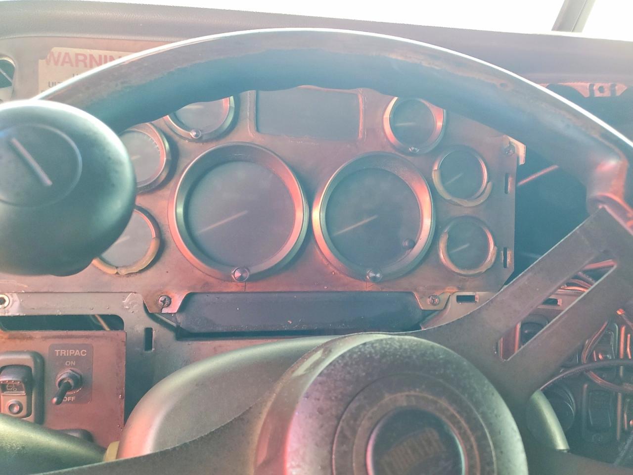 Peterbilt 386