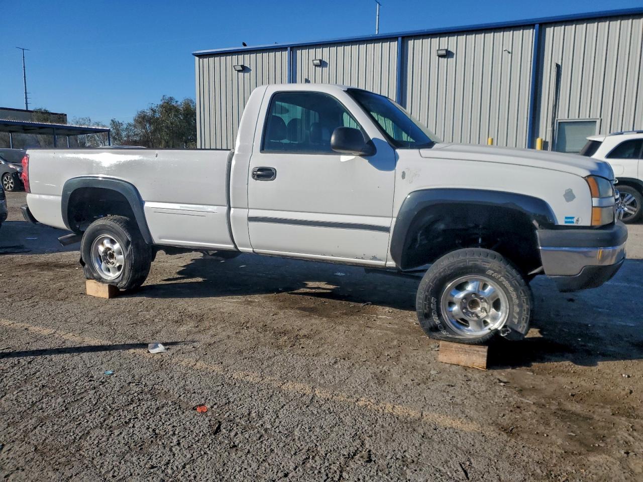 Chevrolet Silverado C1500