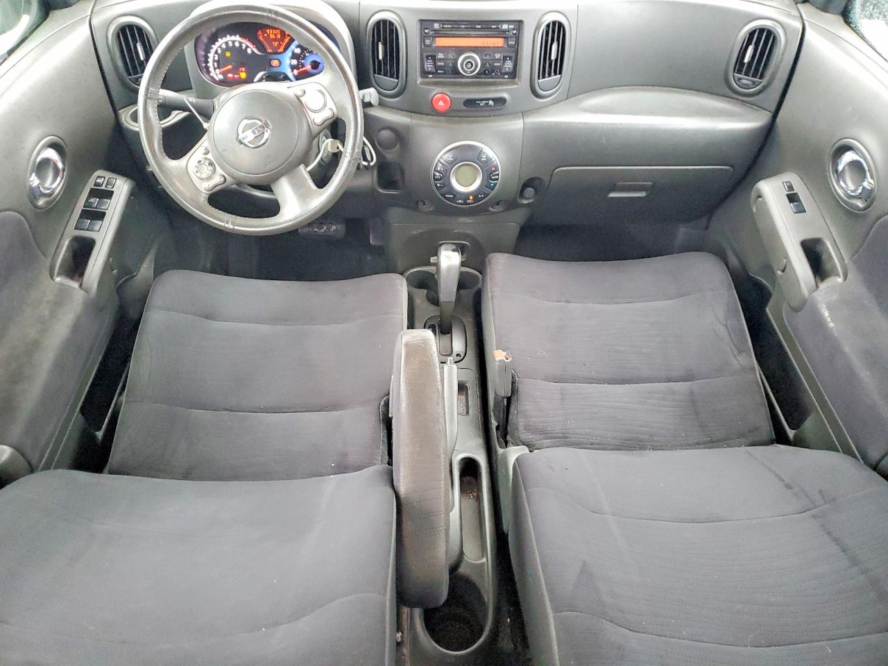 Nissan cube 1.8