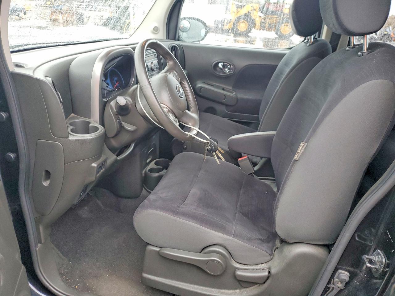 Nissan cube 1.8
