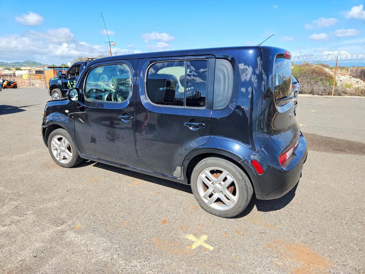 Nissan cube 1.8