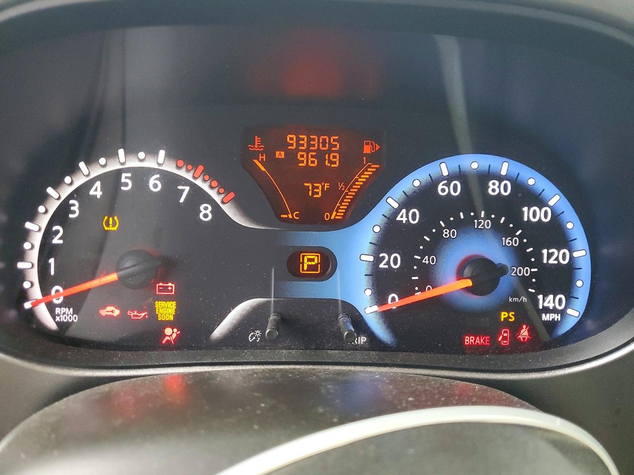 Nissan cube 1.8