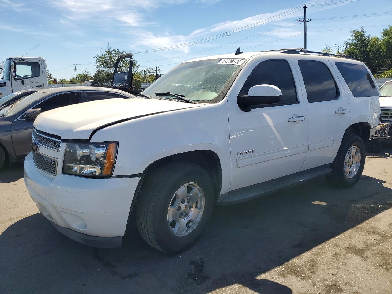 Salvage Chevrolet Tahoe Image