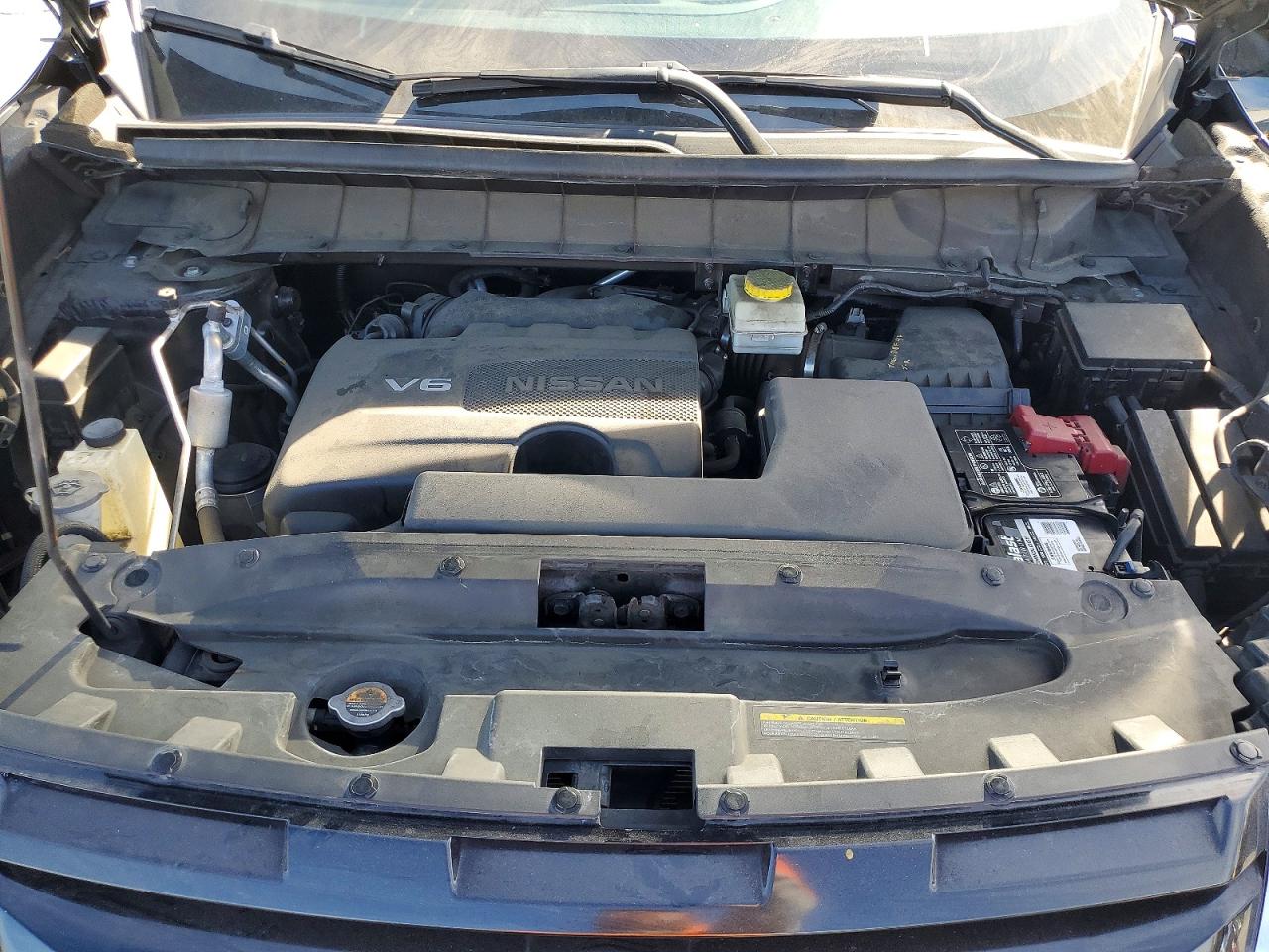 Nissan Pathfinder S