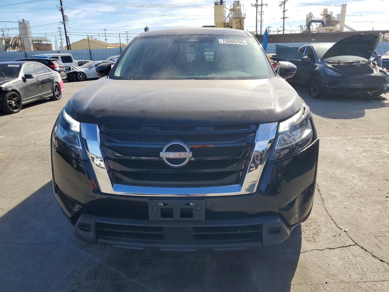 Nissan Pathfinder S