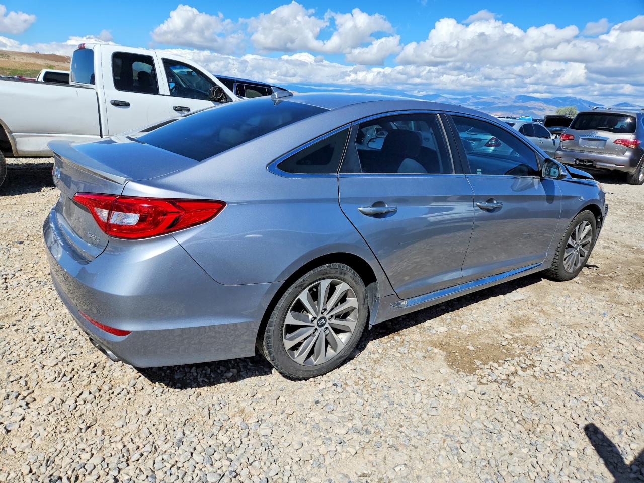 Hyundai SONATA Sport